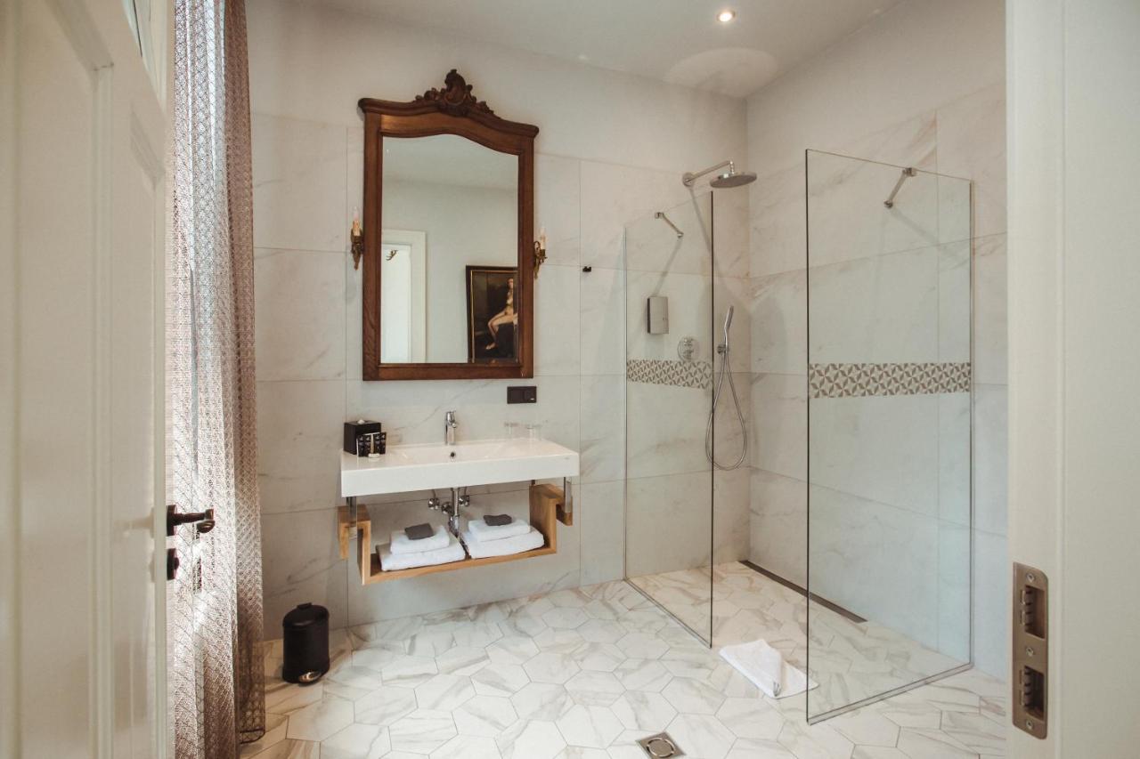לייפאז'ה Art Hotel Roma מראה חיצוני תמונה